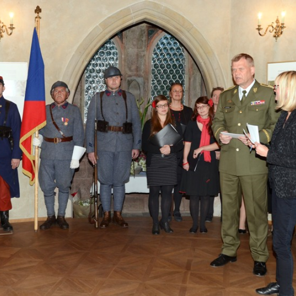 Generálporučík Ing. Josef Bečvář, náčelník generálního štábu Armády ČR; Foto: SMR – A. Hůlka Generálporučík Ing. Josef Bečvář, náčelník generálního štábu Armády ČR; Foto: SMR – A. Hůlka