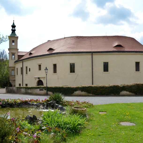 Český rozhlas Dvojka- Noční Mikroforum 