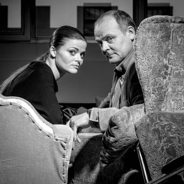 Činoherní studio Bouře: Jenom život Činoherní studio Bouře: Jenom život