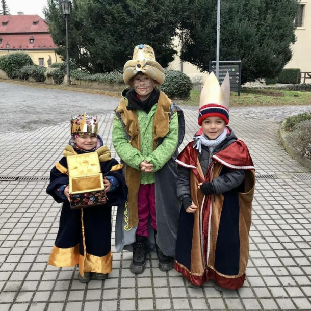 Tříkrálová Okoř
