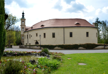 Český rozhlas Dvojka- Noční Mikroforum 